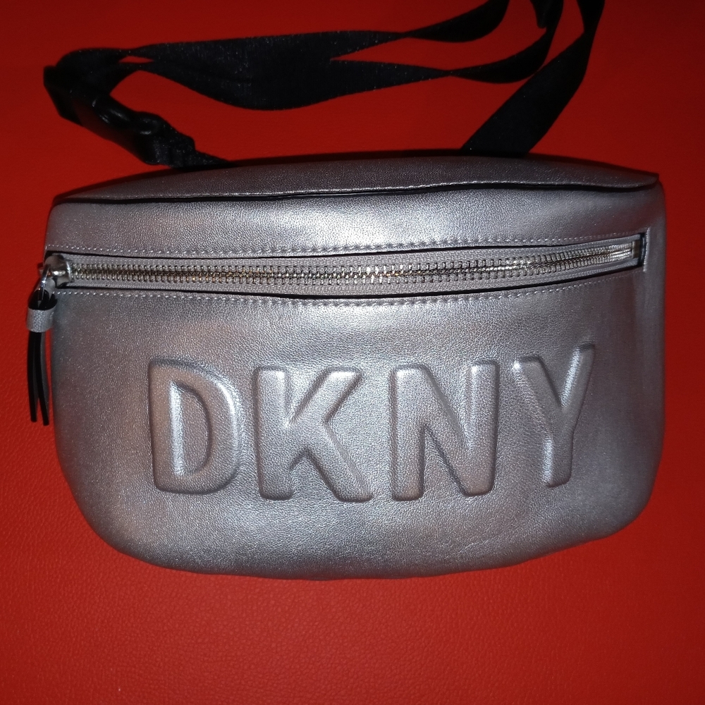 Fanny pack